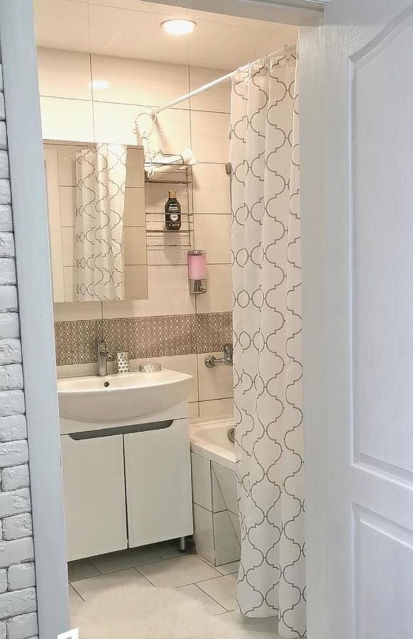 Studio Apartment In The Center Shostka Εξωτερικό φωτογραφία